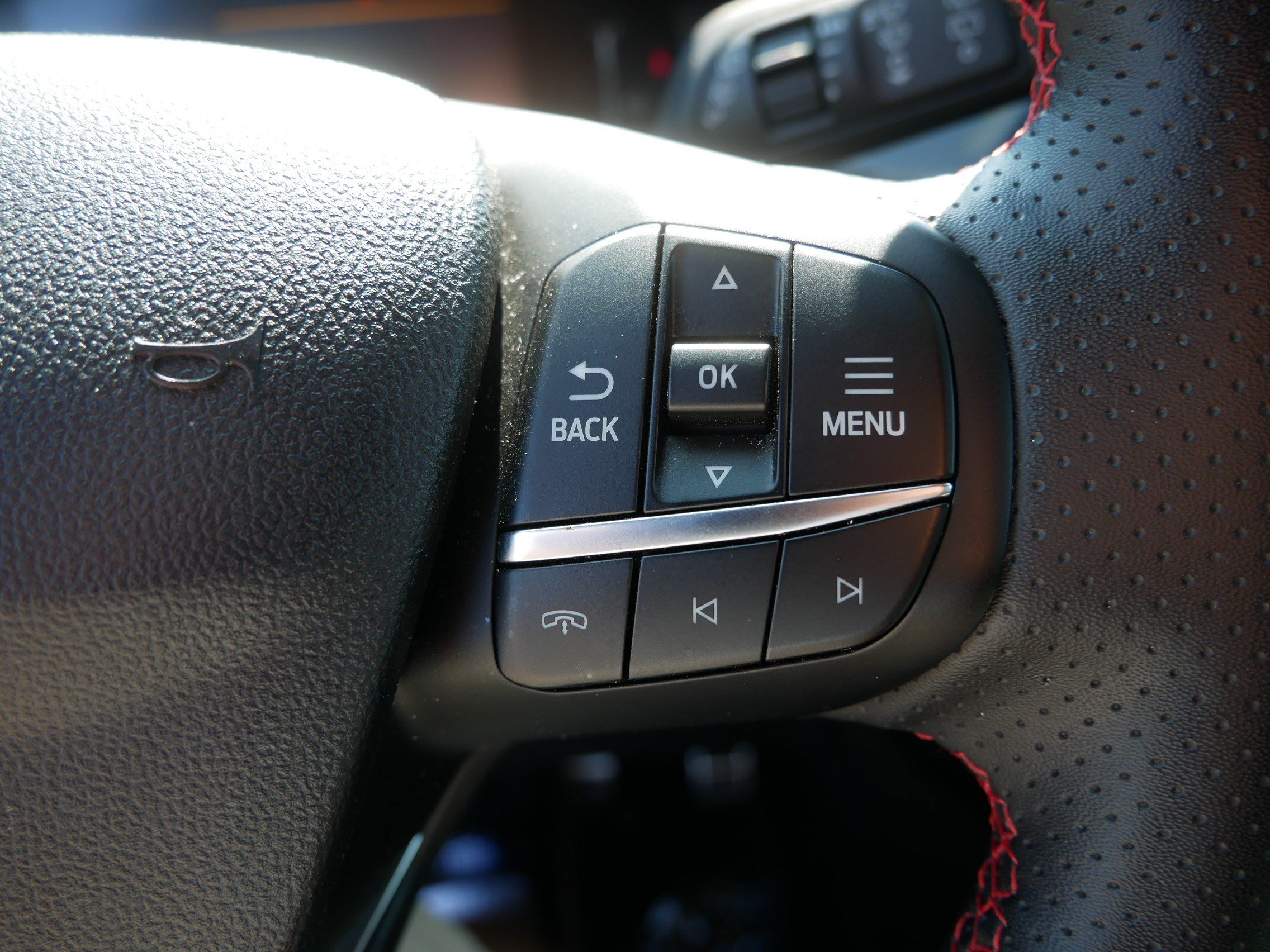 Certified 2024 Ford Escape ST-Line AWD/4WD image 29