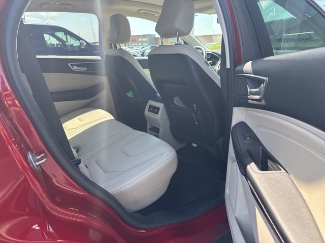 Certified 2021 Ford Edge Titanium w/ Class II Trailer Tow Package image 19