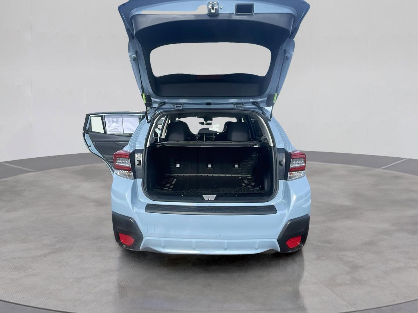 Used 2023 Subaru Crosstrek 2.0i Premium image 23