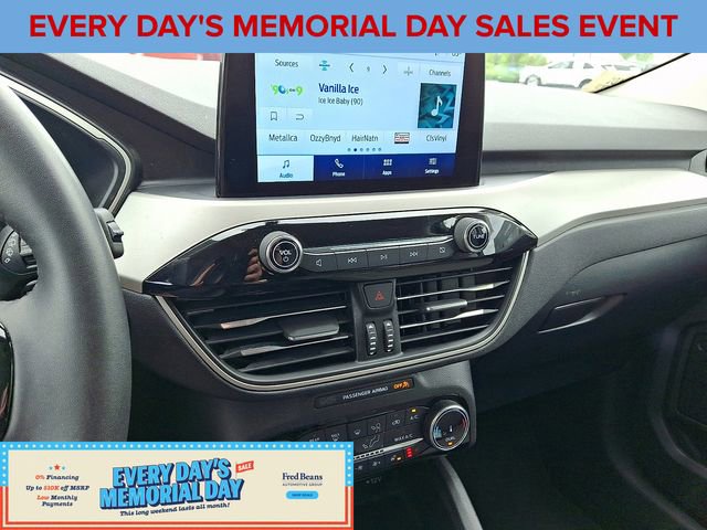 Certified 2022 Ford Escape SE w/ SE Sport Appearance Package AWD/4WD image 23