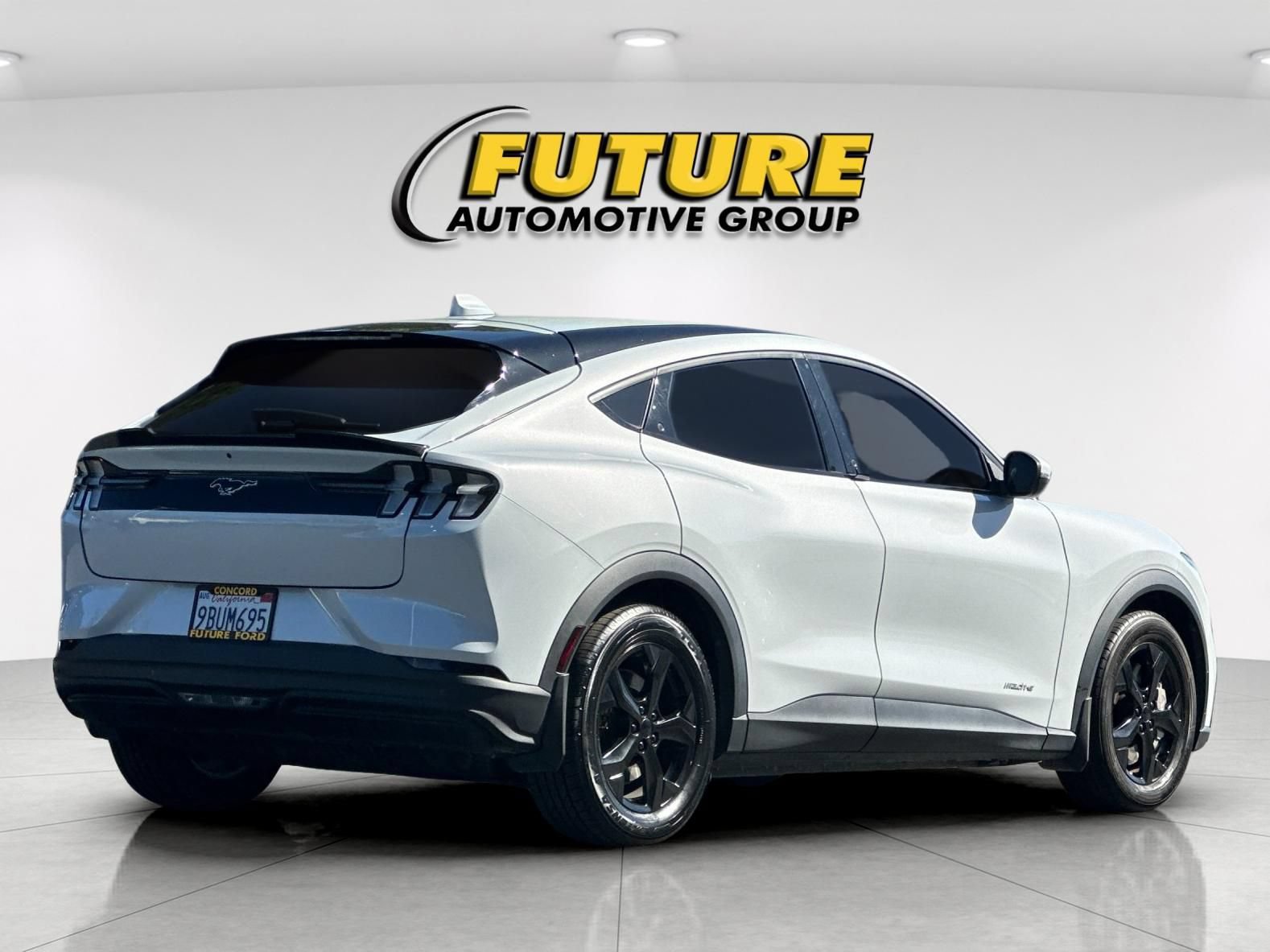 Certified 2022 Ford Mustang Mach-E Select RWD image 3