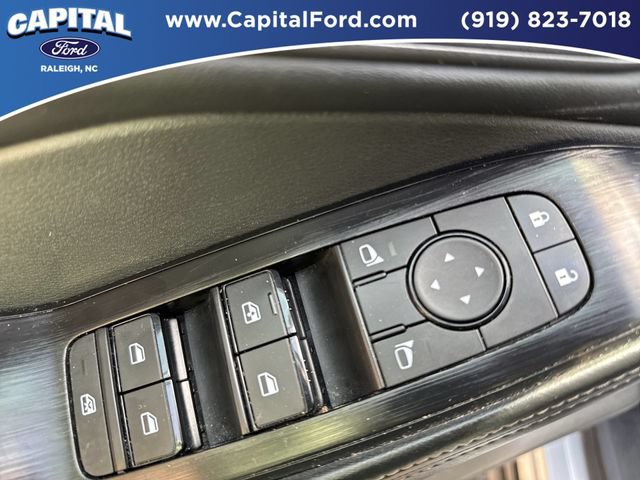 Used 2025 Nissan Rogue SV FWD image 21