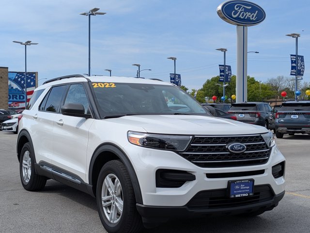 Certified 2022 Ford Explorer XLT AWD/4WD image 2