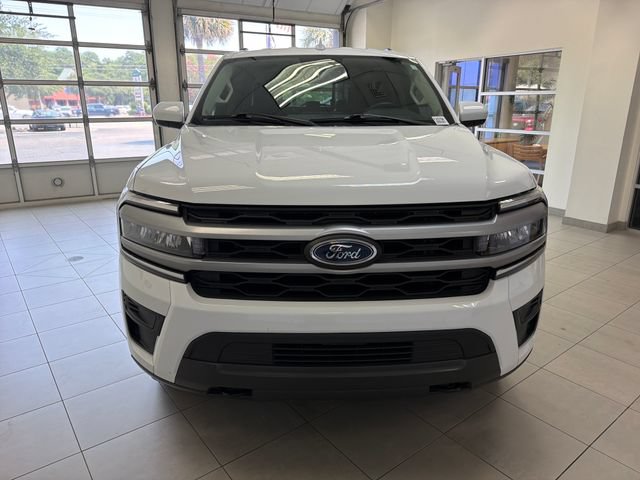 Certified 2022 Ford Expedition XLT AWD/4WD image 2