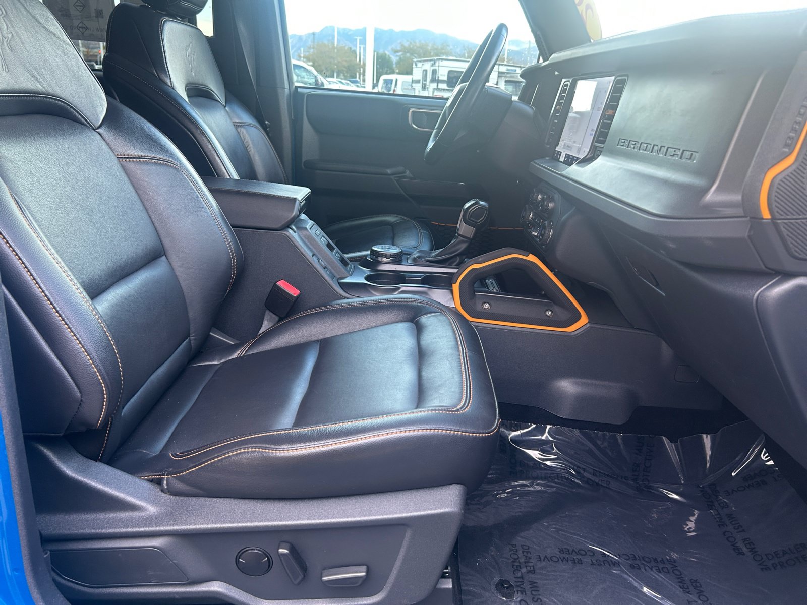 Certified 2024 Ford Bronco Badlands AWD/4WD image 27