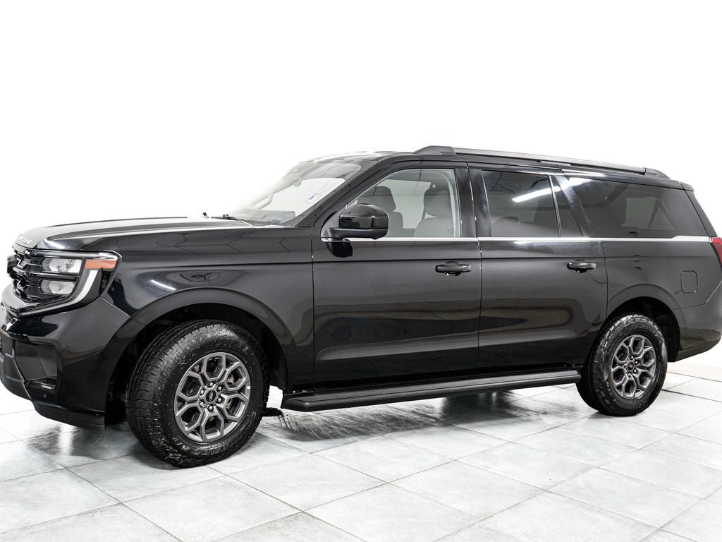 Certified 2025 Ford Expedition Max Active AWD/4WD image 4