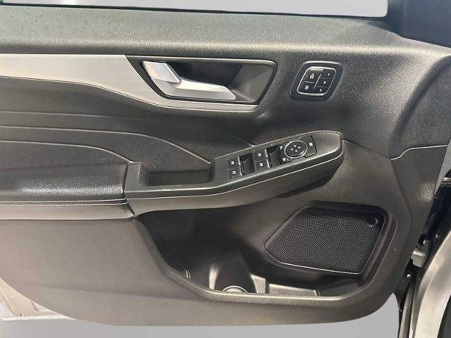 Certified 2024 Ford Escape Platinum AWD/4WD image 21