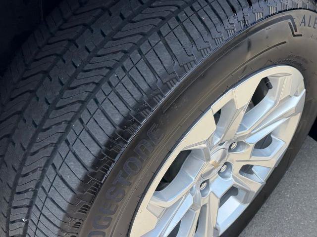Used 2024 Chevrolet Silverado 1500 LTZ AWD/4WD image 12