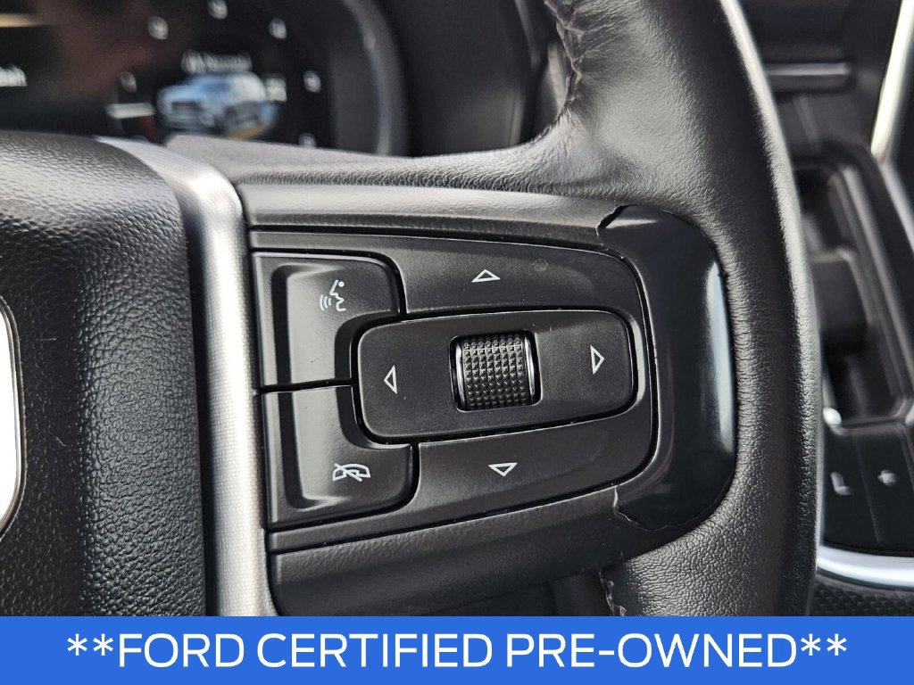 Used 2023 GMC Yukon XL SLT AWD/4WD image 32