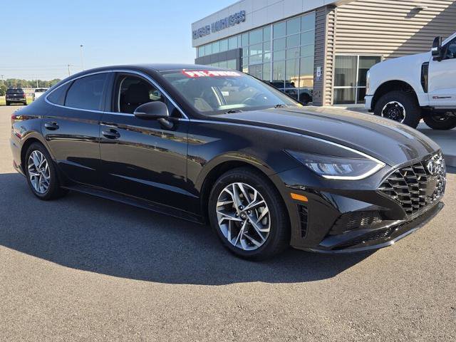 Used 2023 Hyundai Sonata SEL image 2