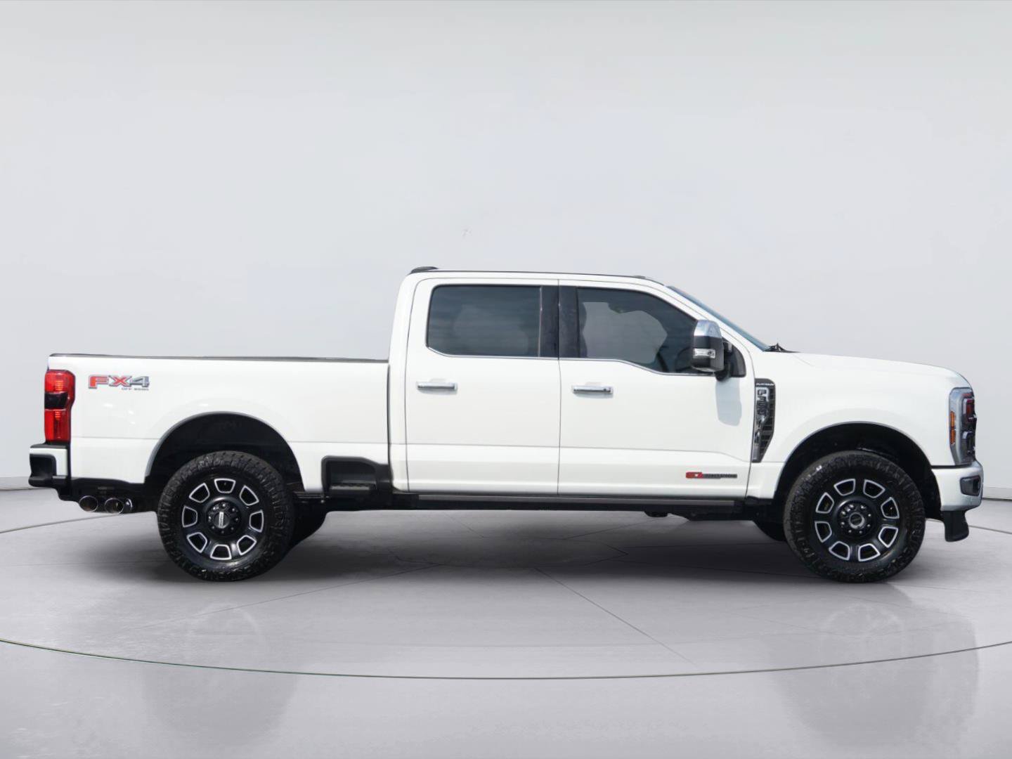 Certified 2024 Ford F350 Platinum AWD/4WD image 5