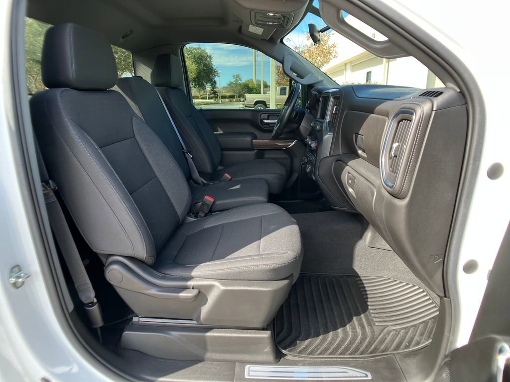 Used 2022 Chevrolet Silverado 3500 LT w/ Convenience Package image 11