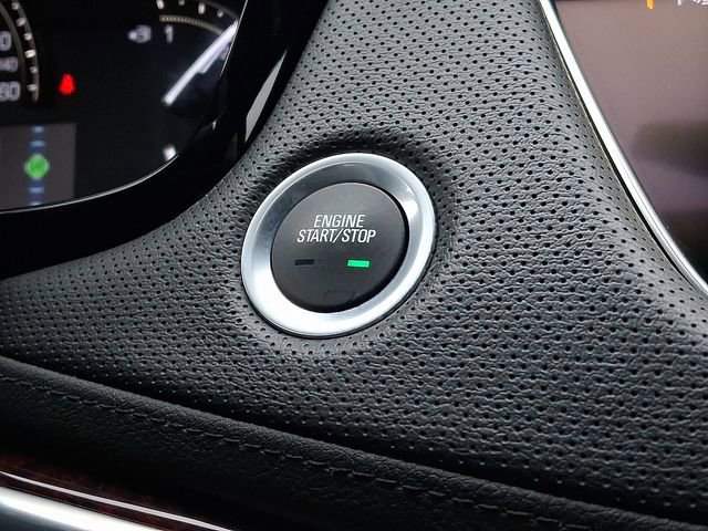 Used 2017 Cadillac XT5 Luxury w/ Driver Awareness Package image 29