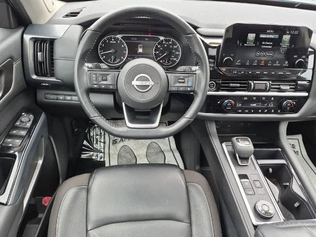 Used 2024 Nissan Pathfinder SL w/ SL Premium Package AWD/4WD image 10