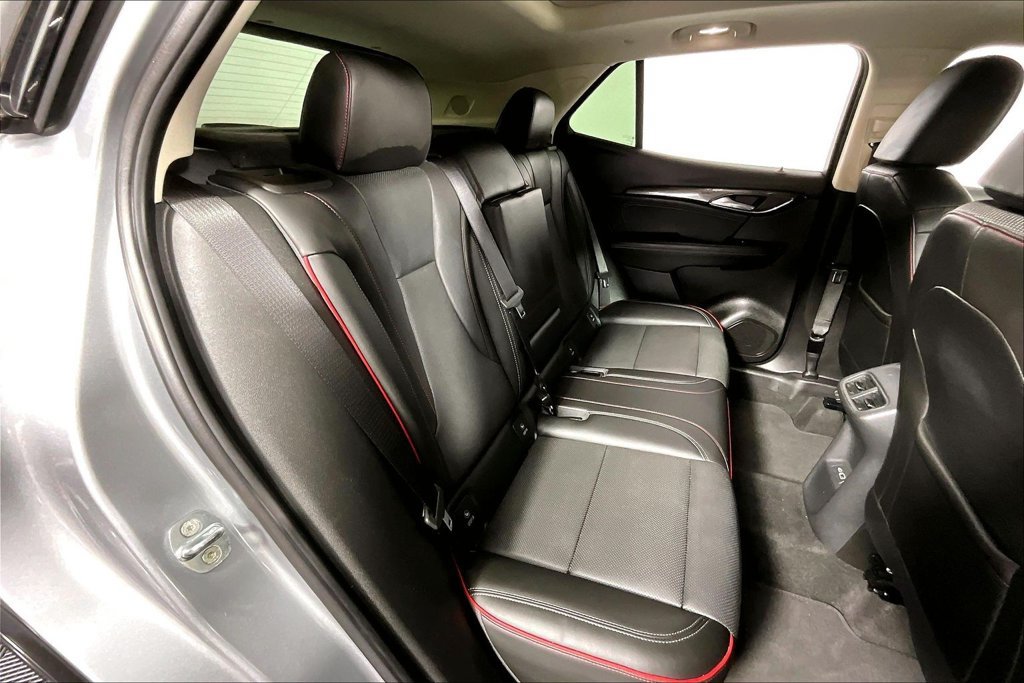 Used 2023 Buick Envision Essence w/ Sport Touring Package AWD/4WD image 27