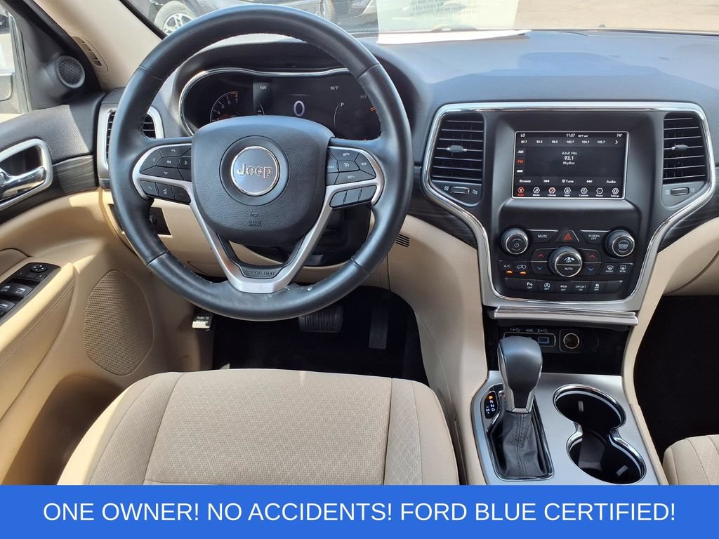 Used 2019 Jeep Grand Cherokee Laredo AWD/4WD image 6