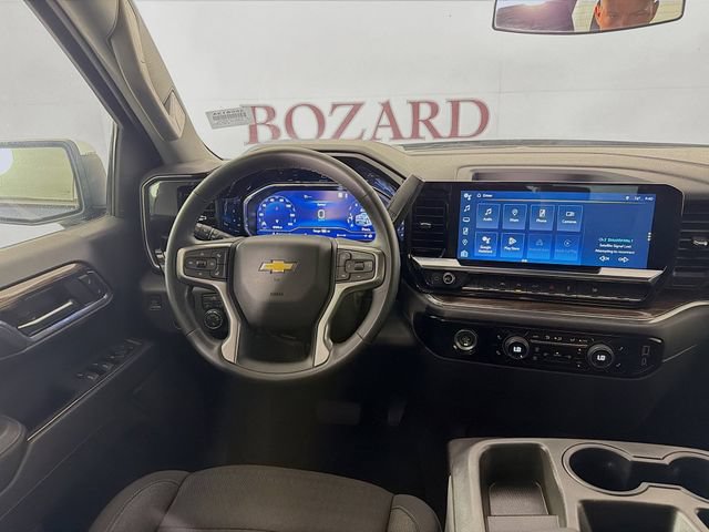 Used 2023 Chevrolet Silverado 1500 LT AWD/4WD image 25