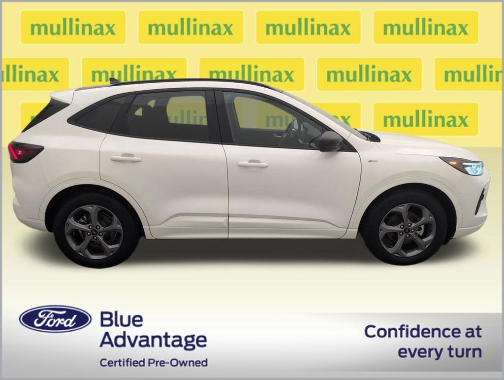 Certified 2024 Ford Escape ST-Line w/ Tech Pack #1 image 6