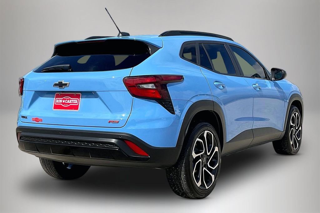 Used 2024 Chevrolet Trax RS w/ Driver Confidence Package image 5