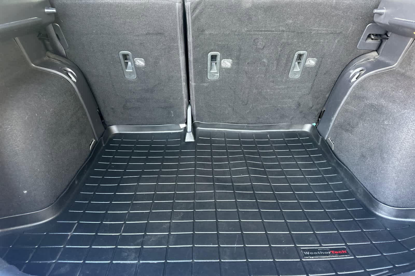 Used 2022 Nissan Kicks SV FWD image 15
