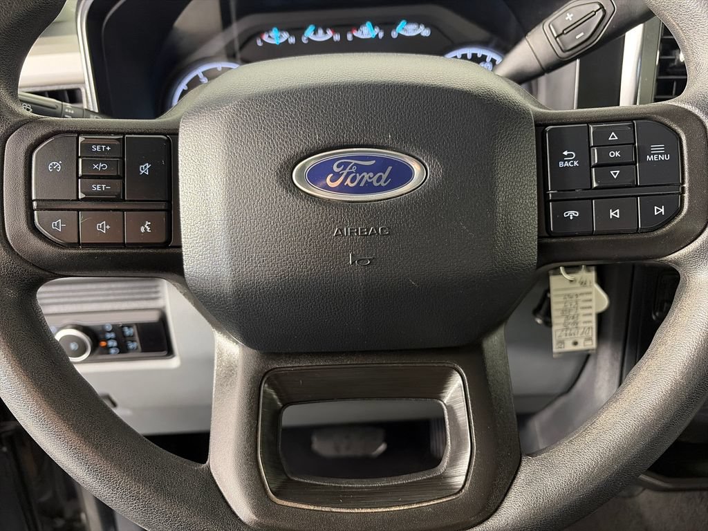 Certified 2025 Ford F250 XLT AWD/4WD image 16