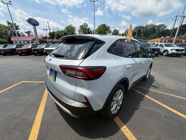 Certified 2025 Ford Escape Active w/ Tech Pack #1 FWD image 8