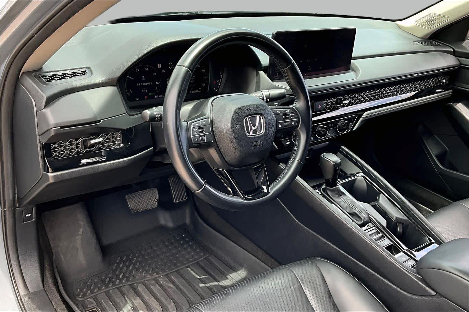 Used 2024 Honda Accord EX-L image 18
