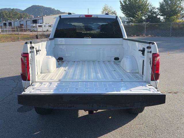 Certified 2025 Ford F150 XLT w/ Equipment Group 301A Standard AWD/4WD image 4