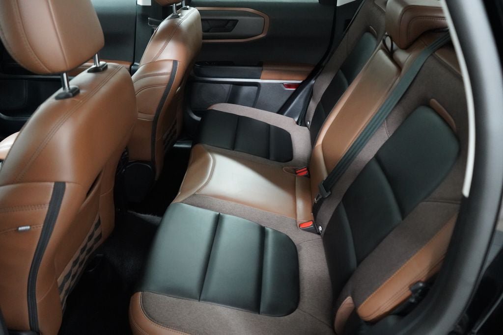 Certified 2025 Ford Bronco Sport Outer Banks w/ Outer Banks Tech Package+ AWD/4WD image 18