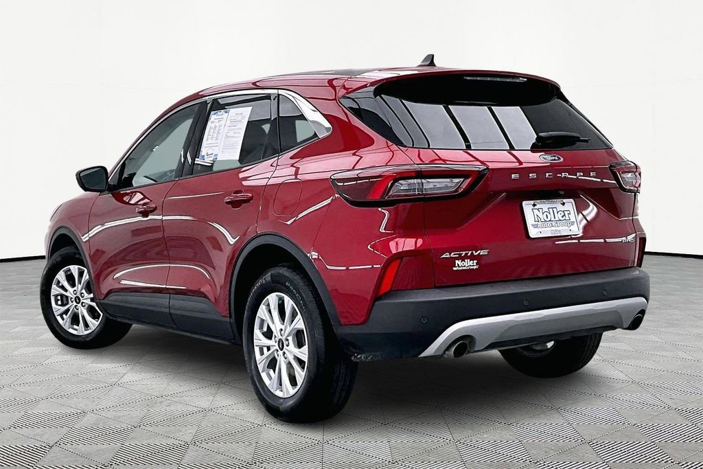 Certified 2023 Ford Escape Active w/ Tech Pack #2 image 2