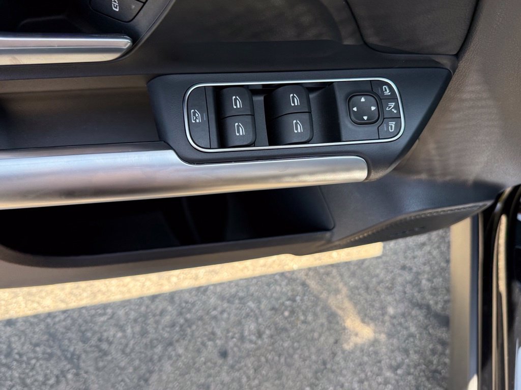 Used 2025 Mercedes-Benz GLA 250 image 16