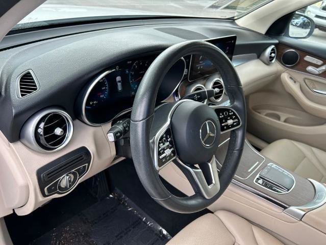 Used 2022 Mercedes-Benz GLC 300 image 19
