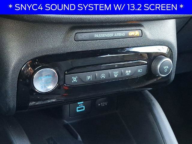Certified 2023 Ford Escape ST-Line Elite w/ Premium Technology Package AWD/4WD image 15