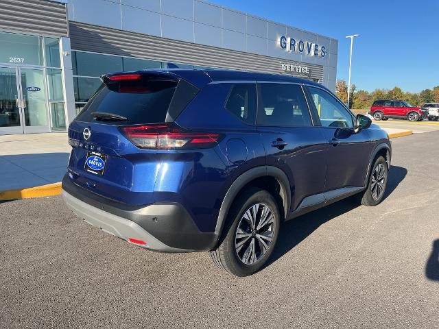Used 2023 Nissan Rogue SV FWD image 5