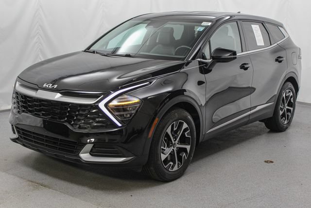 Used 2025 Kia Sportage EX FWD image 5