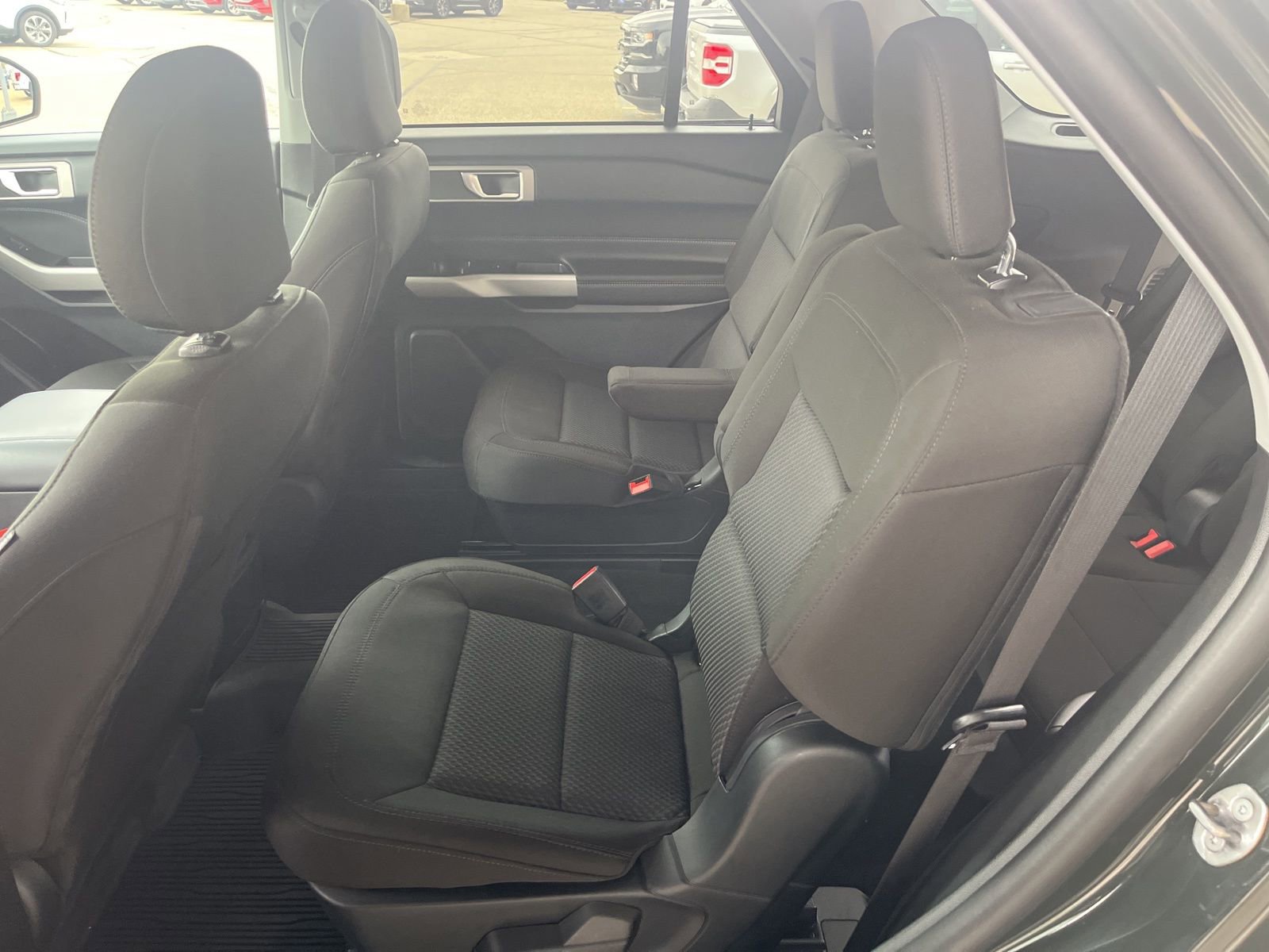 Certified 2024 Ford Explorer XLT AWD/4WD image 11