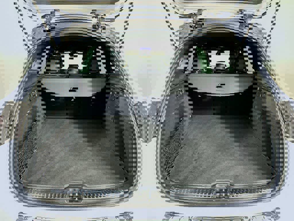 Used 2024 Mercedes-Benz GLC 300 GLC 300 image 23