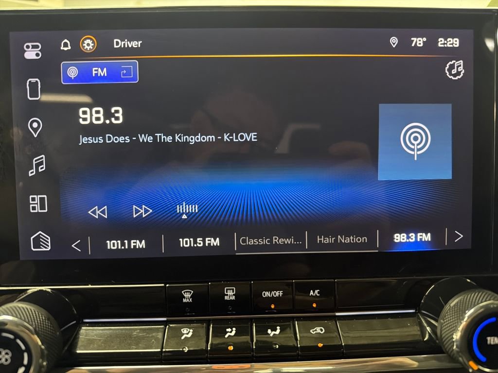 Used 2024 Chevrolet Colorado Trail Boss w/ Advanced Trailering Package image 25