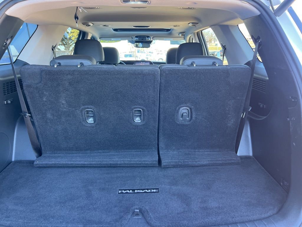 Used 2022 Hyundai Palisade SEL w/ Premium Package image 15