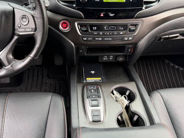 Used 2025 Honda Passport TrailSport image 13