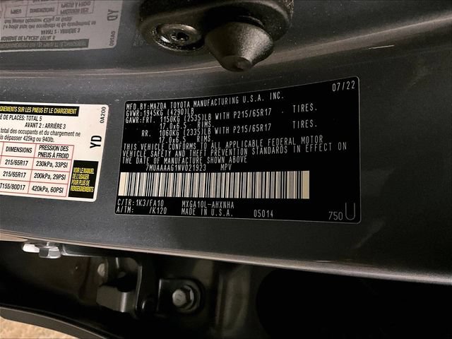 Used 2022 Toyota Corolla Cross L FWD image 32