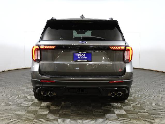 Certified 2025 Ford Explorer ST image 6