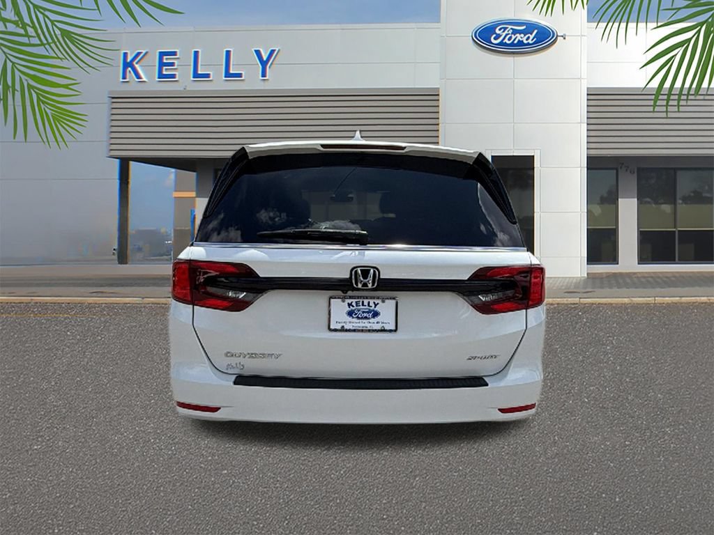 Used 2023 Honda Odyssey Sport image 4