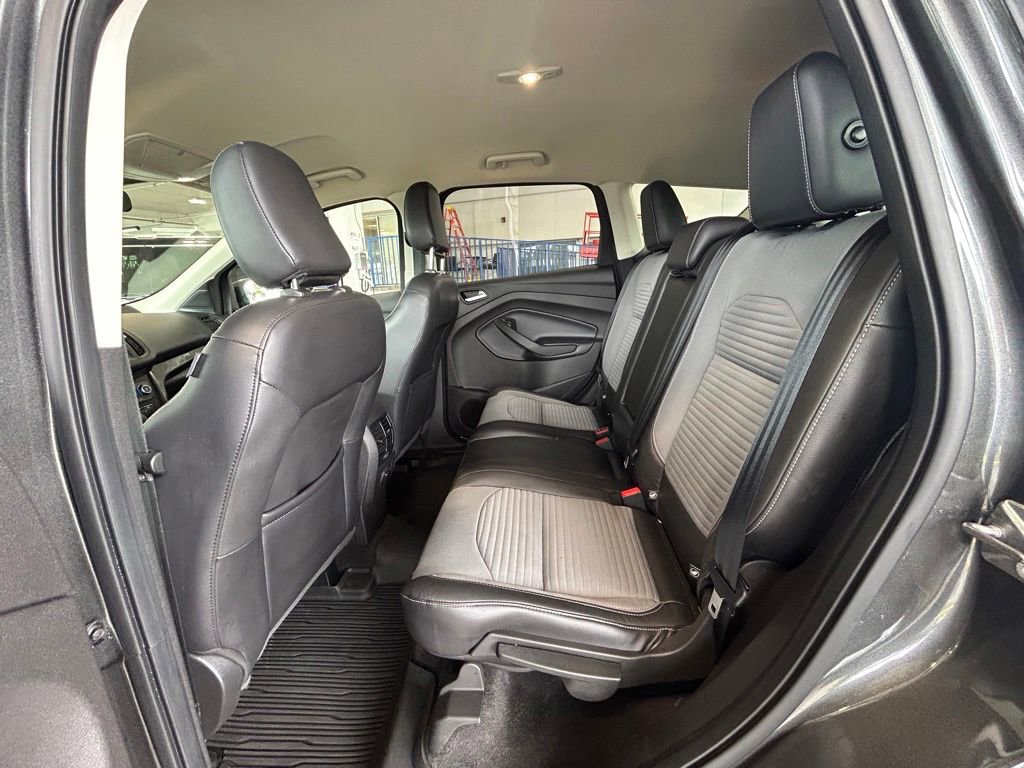Certified 2019 Ford Escape SE AWD/4WD image 33