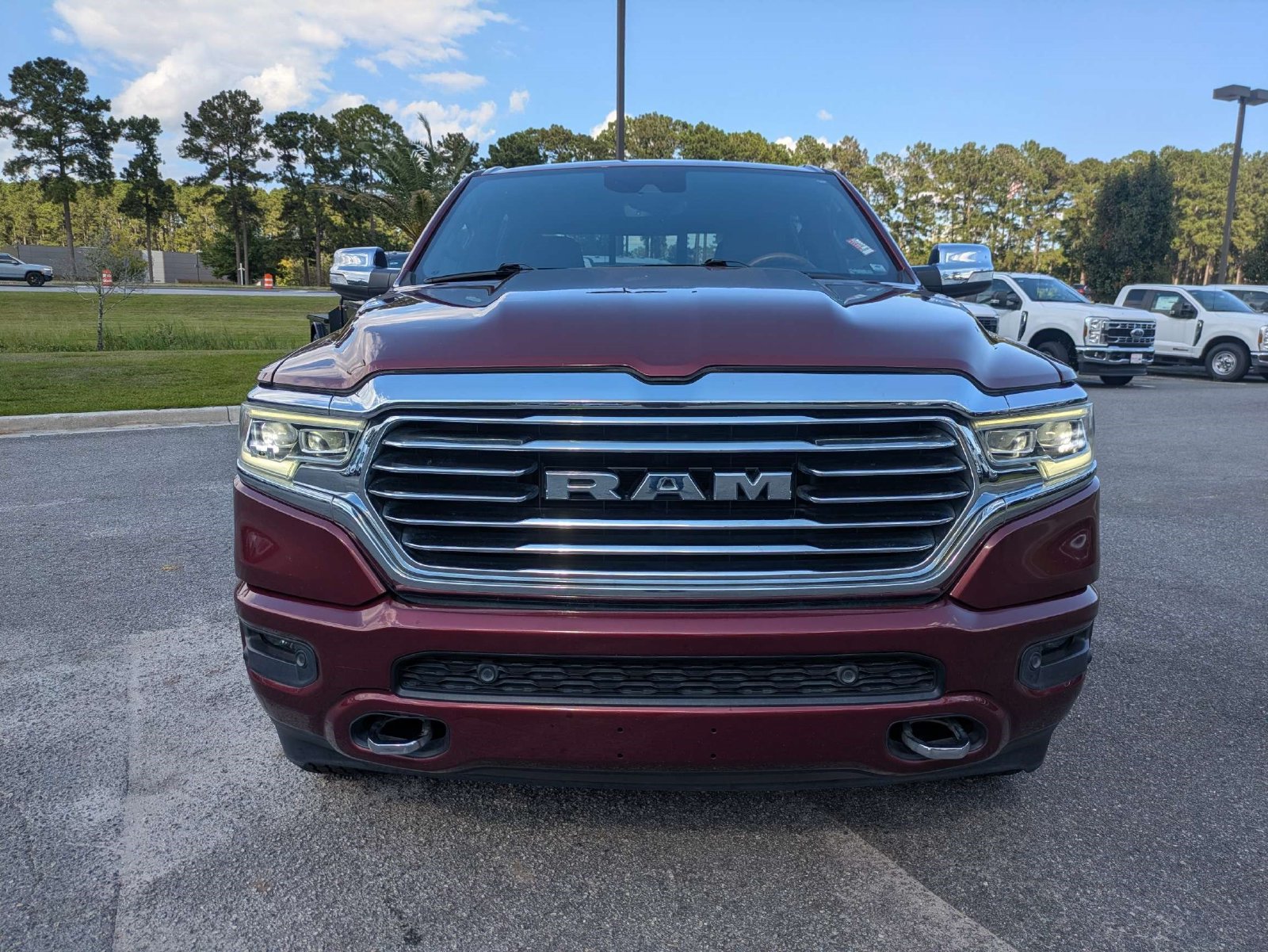 Used 2022 RAM 1500 Limited w/ Body Color Bumper Group AWD/4WD image 9
