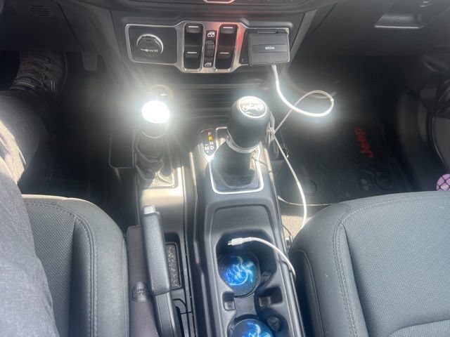 Used 2020 Jeep Wrangler Unlimited Sport S AWD/4WD image 9