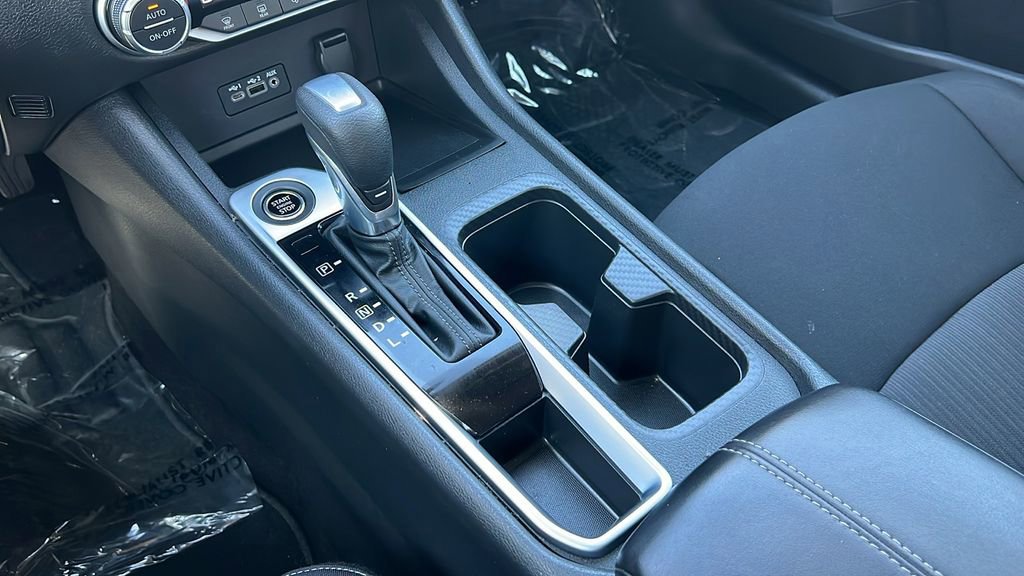 Used 2023 Nissan Sentra SV w/ All-Weather Package image 18