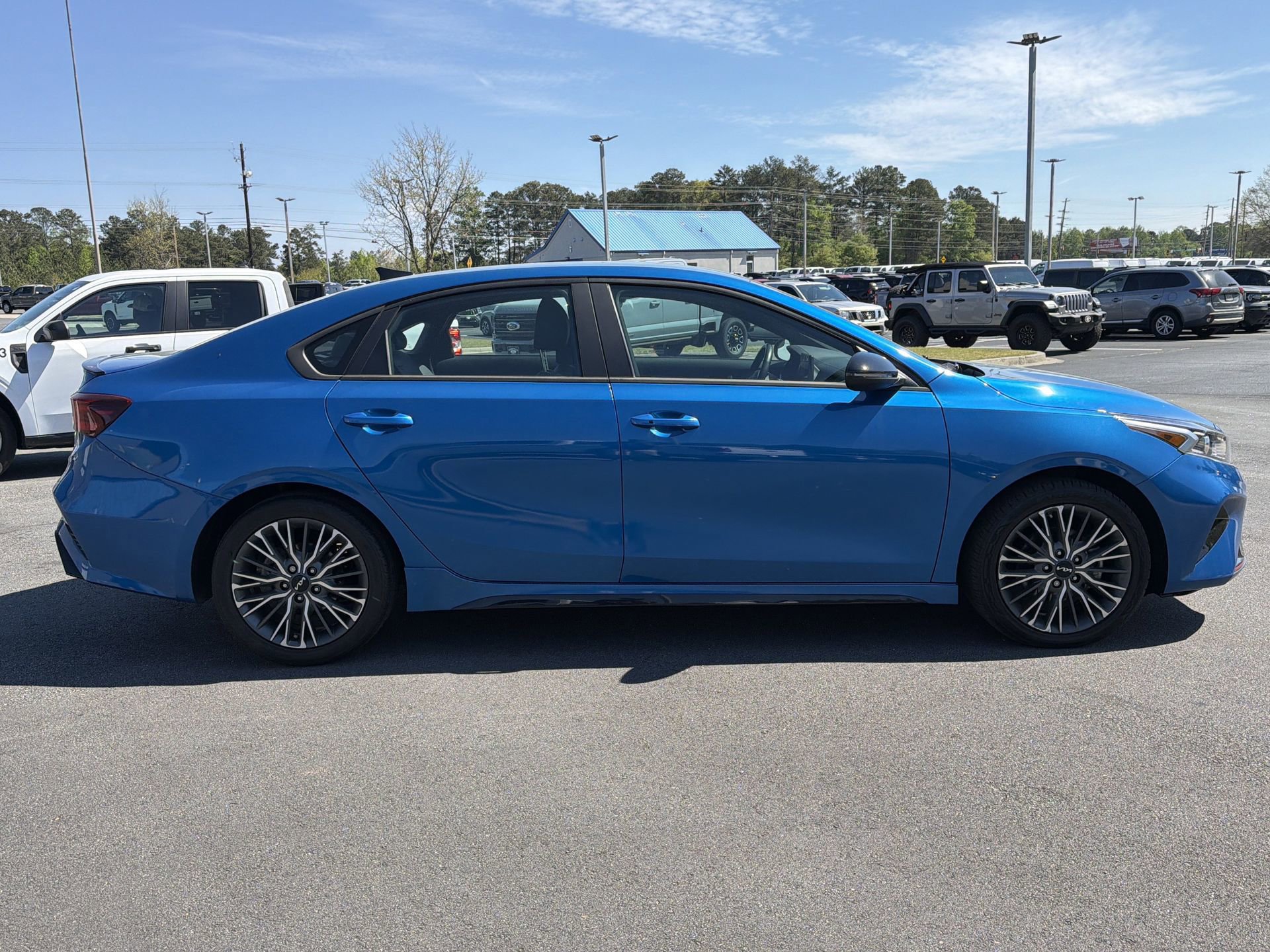 Used 2023 Kia Forte GT-Line image 16