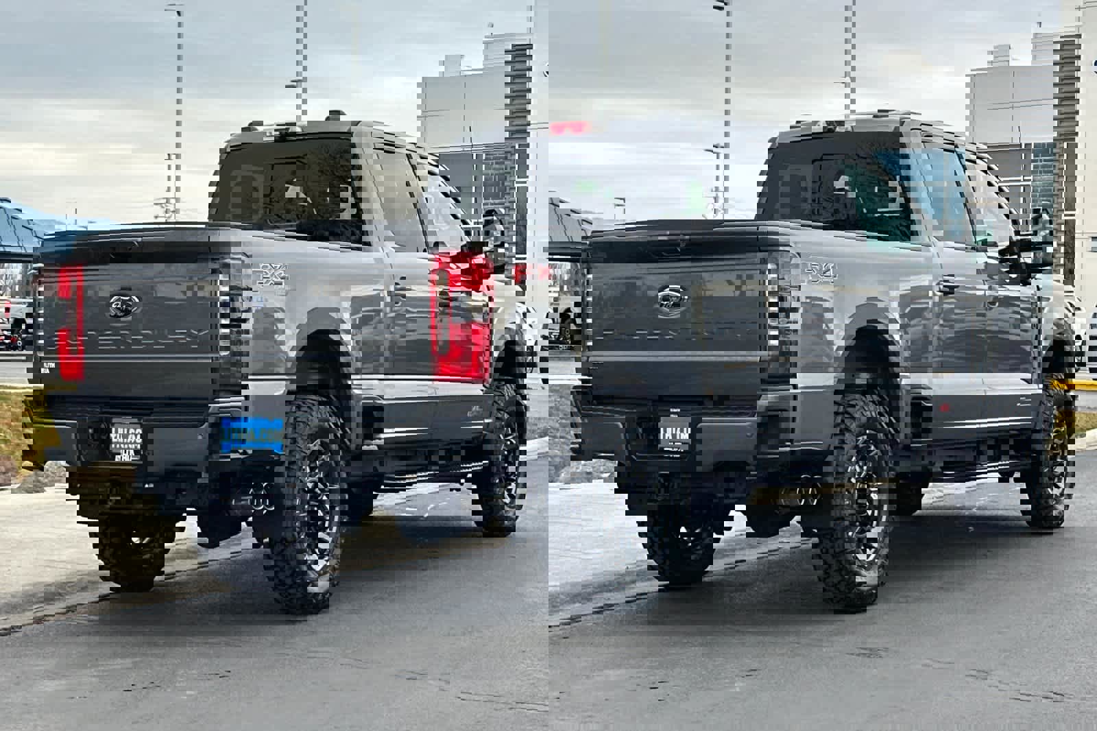 Certified 2023 Ford F250 Lariat w/ Sport Appearance Package image 5