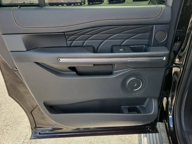 Certified 2024 Ford Expedition Max Platinum RWD image 13